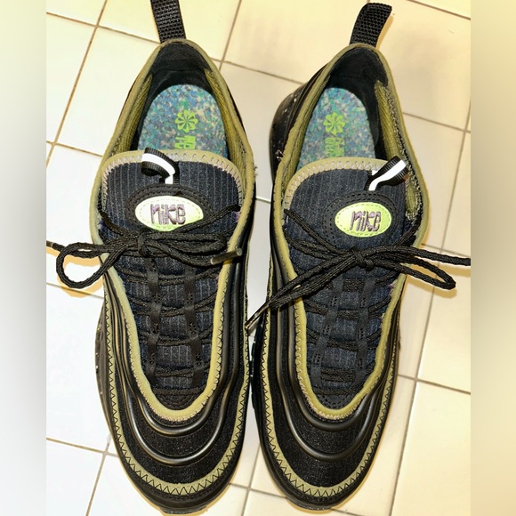 #Exclusive #Nike #AirMax97 #SpongeBob #Size 10 1/2 #NoBox #LikeNew - Picture 6 of 11